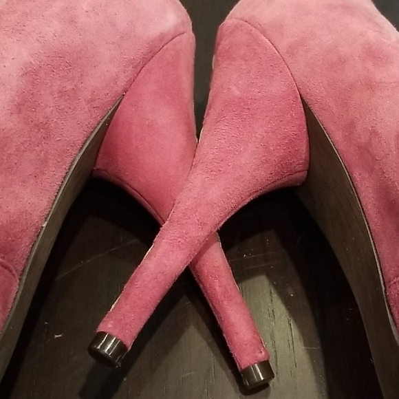 BCBGeneration womans size 8.5M heel - Picture 15 of 16